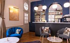 Hotelbar in Saumur - Foto: David-Emmanuel Cohen